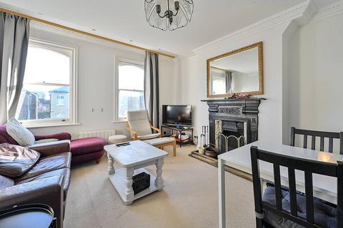 2 bedroom maisonette to rent, Burlington Road, Chiswick, London, W4