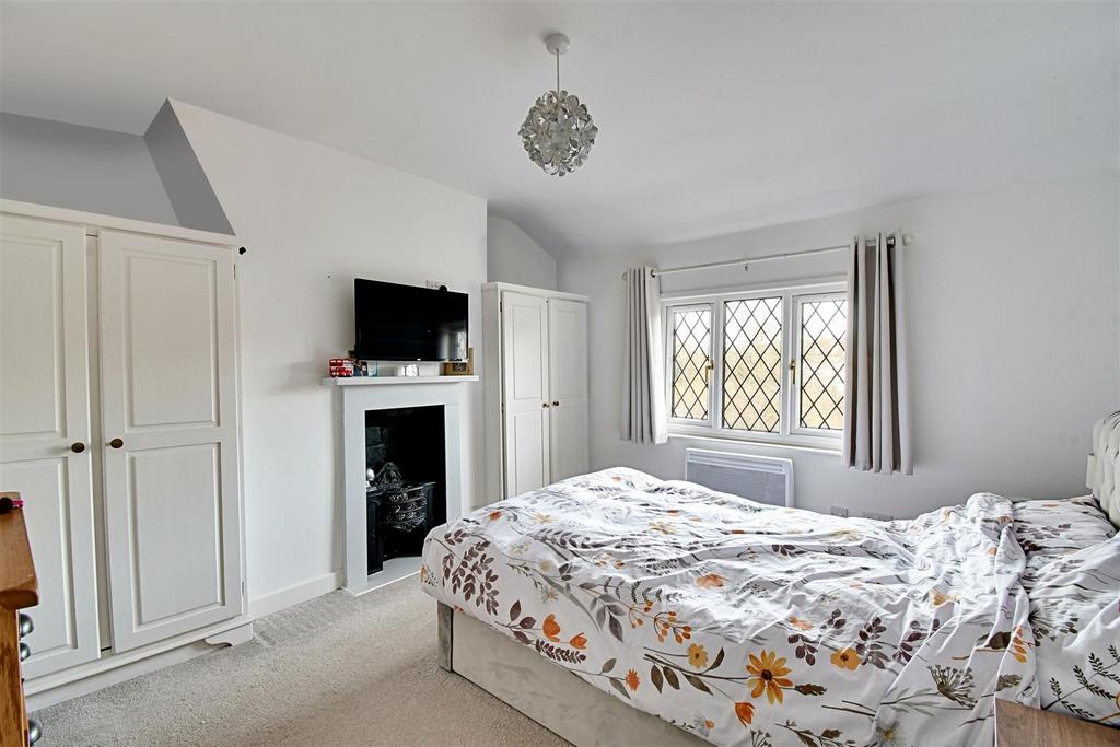 Bedroom-1 1.jpg