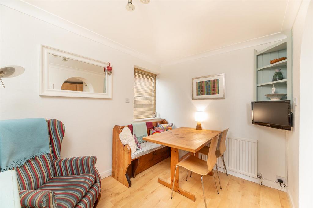 Breakfast Room