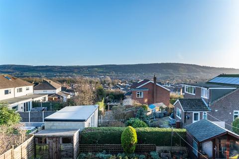 4 bedroom detached house for sale, Wrenbeck Drive, Otley LS21