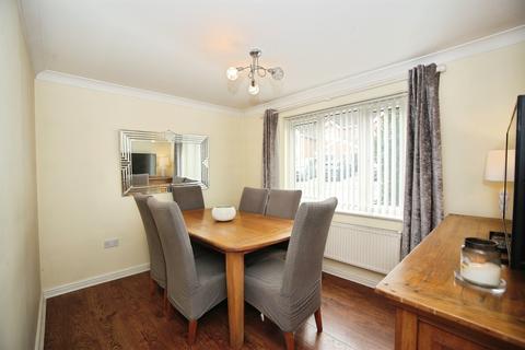 4 bedroom detached house for sale, Coed-Y-Graig, Ystrad Mynach, Hengoed