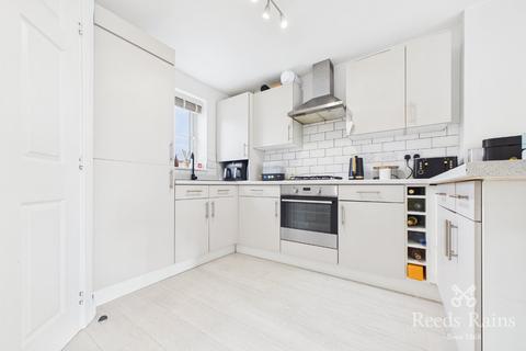 3 bedroom end of terrace house for sale, Sycamore Drive, West Yorkshire WF10