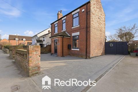 4 bedroom detached house for sale, Mosham Road, Doncaster DN9