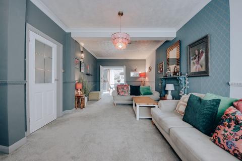 3 bedroom semi-detached house for sale, Ashfield Avenue, Bushey, WD23