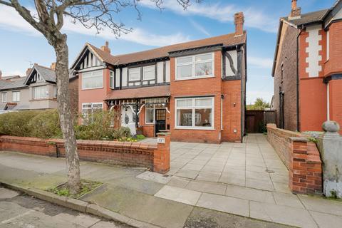 undefined, York Avenue, Crosby, L23