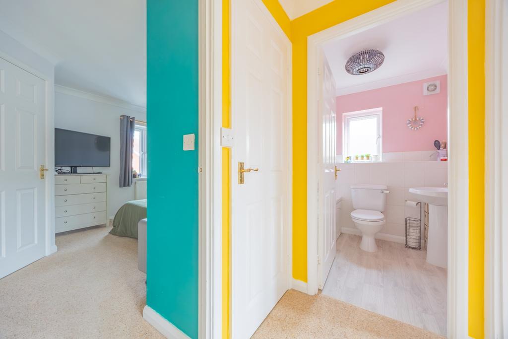Ewemove Taunton Burge Crescent (11)