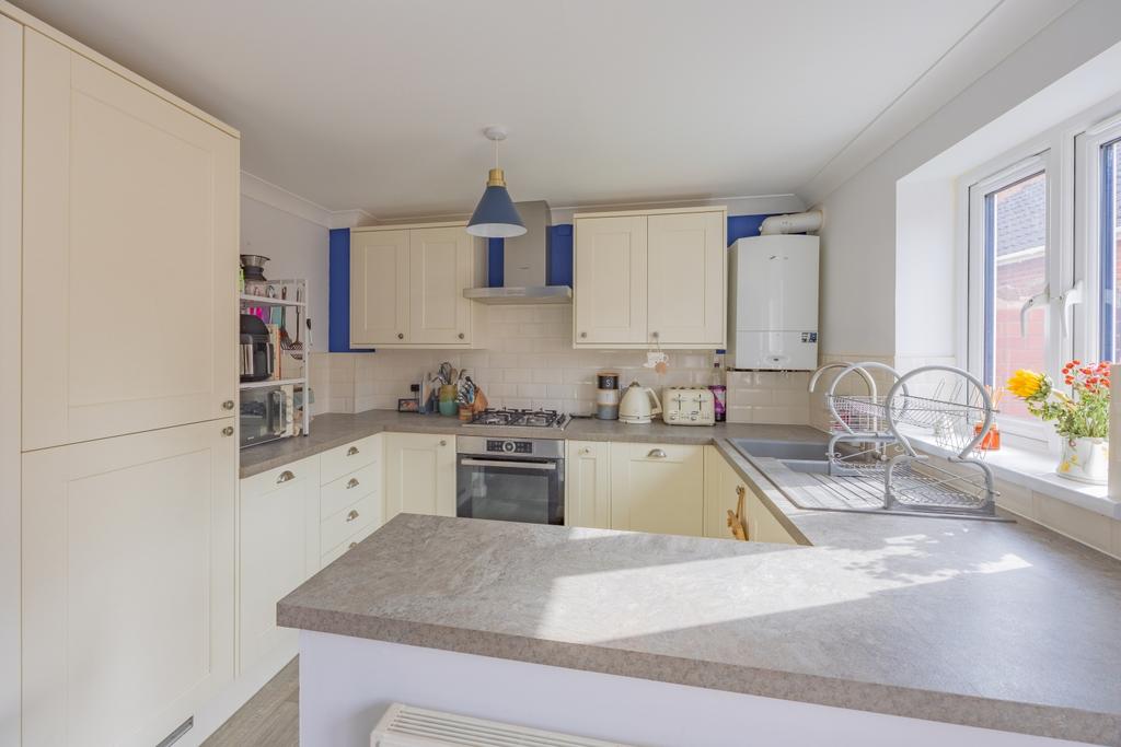 Ewemove Taunton Burge Crescent (16)