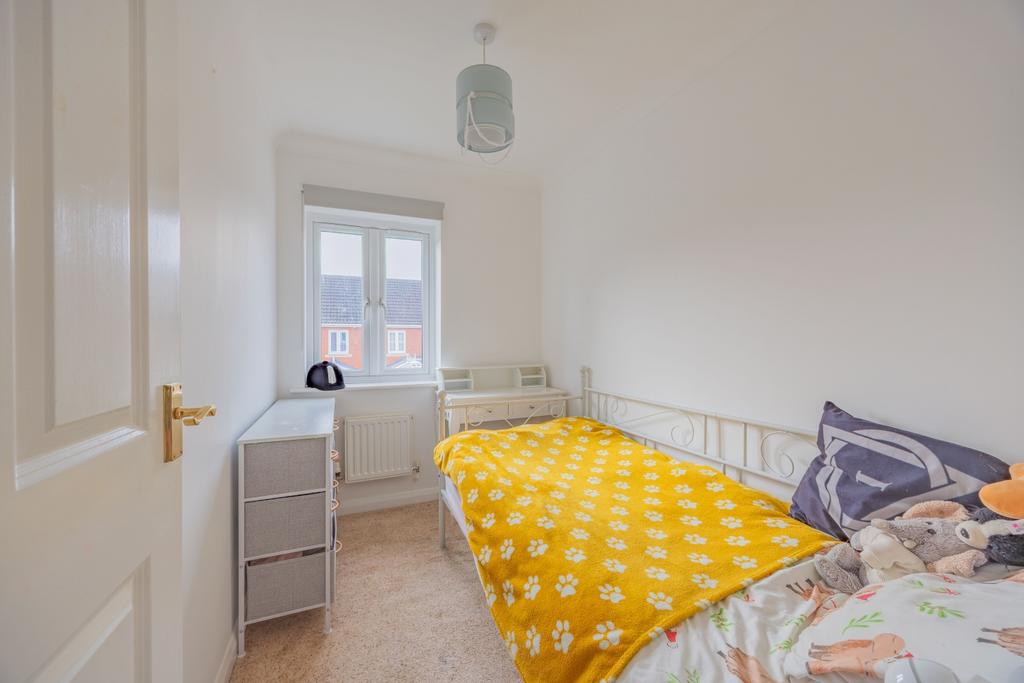 Ewemove Taunton Burge Crescent (6)