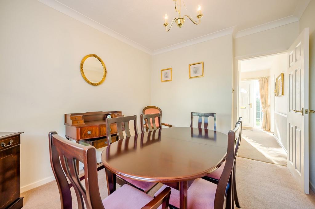 Dining room / potential bedroom 3