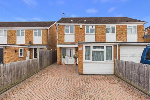 undefined, Barrow Close, Quedgeley, Gloucester