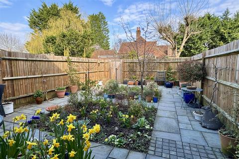3 bedroom end of terrace house for sale, Ockfields, Milford