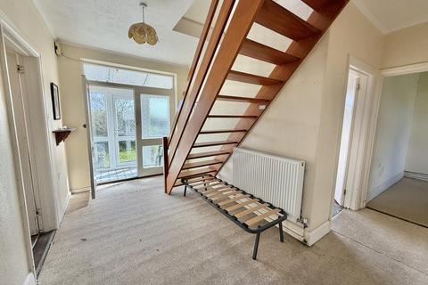 4 bedroom detached bungalow for sale, Carnon Downs, Truro
