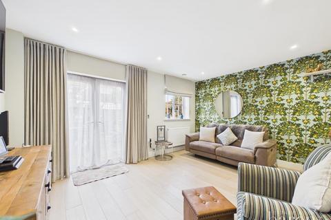 undefined, Primrose Close, Basingstoke RG25