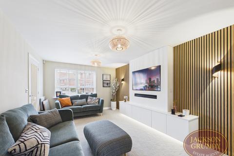 4 bedroom detached house for sale, Stephens Road, Overstone, NN6 0RW