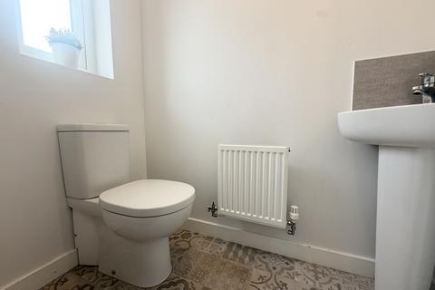 3 bedroom semi-detached house for sale, Maes Y Glo, Llanelli SA14
