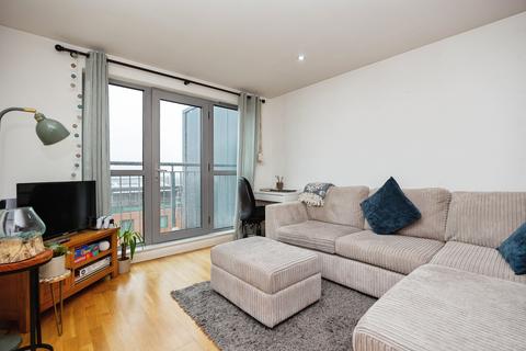 1 bedroom flat for sale, 175 Church Street East, Woking, GU21