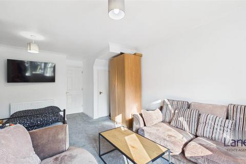 undefined, Jules Thorn Avenue, Enfield