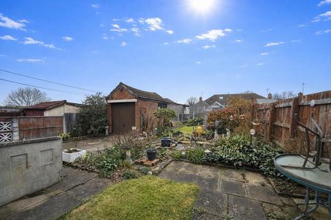 2 bedroom semi-detached bungalow for sale, Norfolk Road, Wigston LE18