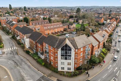 1 bedroom flat for sale, Huxley Court, Stratford-Upon-Avon CV37