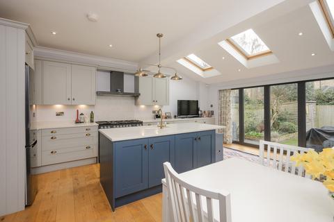 4 bedroom terraced house for sale, Bournemouth Road, London SW19