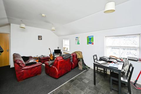 undefined, Gardiners Court, Mansfield Woodhouse, Mansfield, Nottinghamshire, NG19