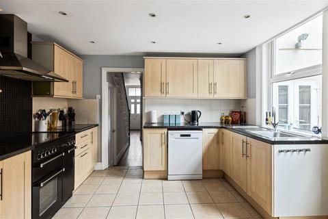 undefined, Lynwood Road, Redhill