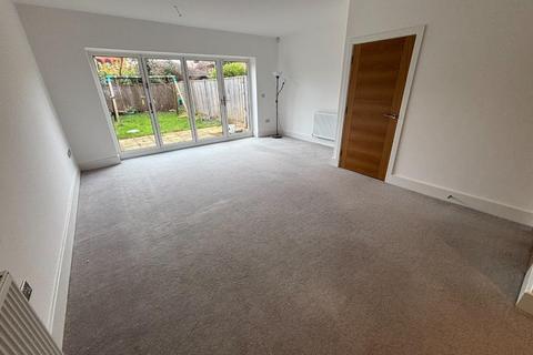 5 bedroom semi-detached house for sale, Bempton Drive, Didsbury