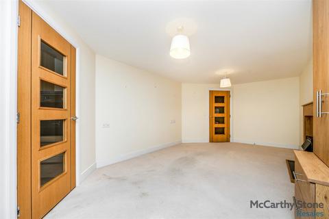 1 bedroom flat for sale, Wilton Court, Southbank Road, Kenilworth