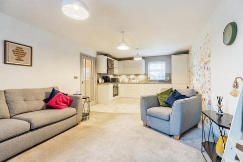 2 bedroom flat for sale, Alma Wood Close, Chorley, Lancashire, PR7