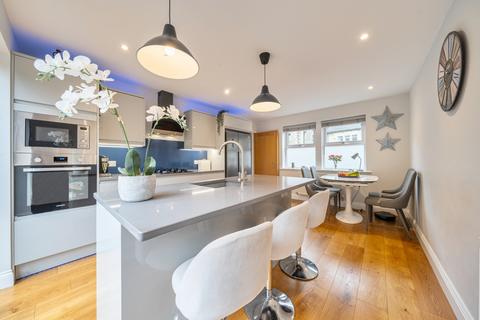 undefined, King Street, Hebden Bridge, HX7