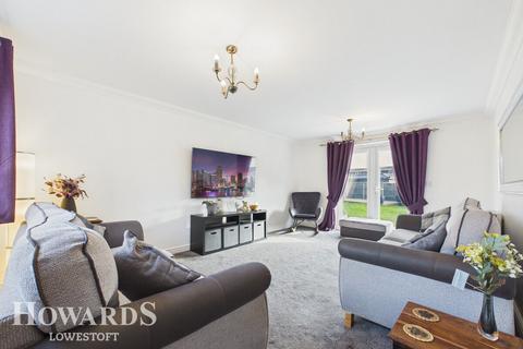 undefined, Pinebanks, Lowestoft