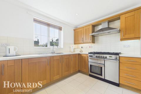 undefined, Pinebanks, Lowestoft