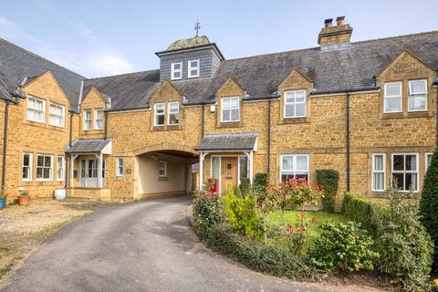 Priorygate Court, Castle Cary