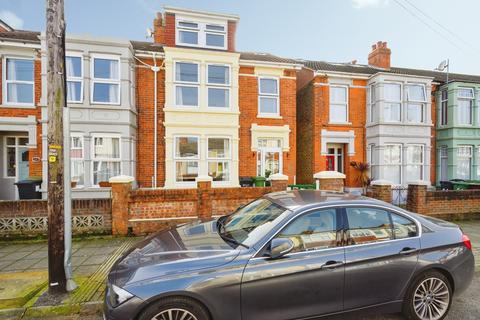 4 bedroom end of terrace house for sale, Stanley Avenue, Portsmouth, Hampshire, PO3