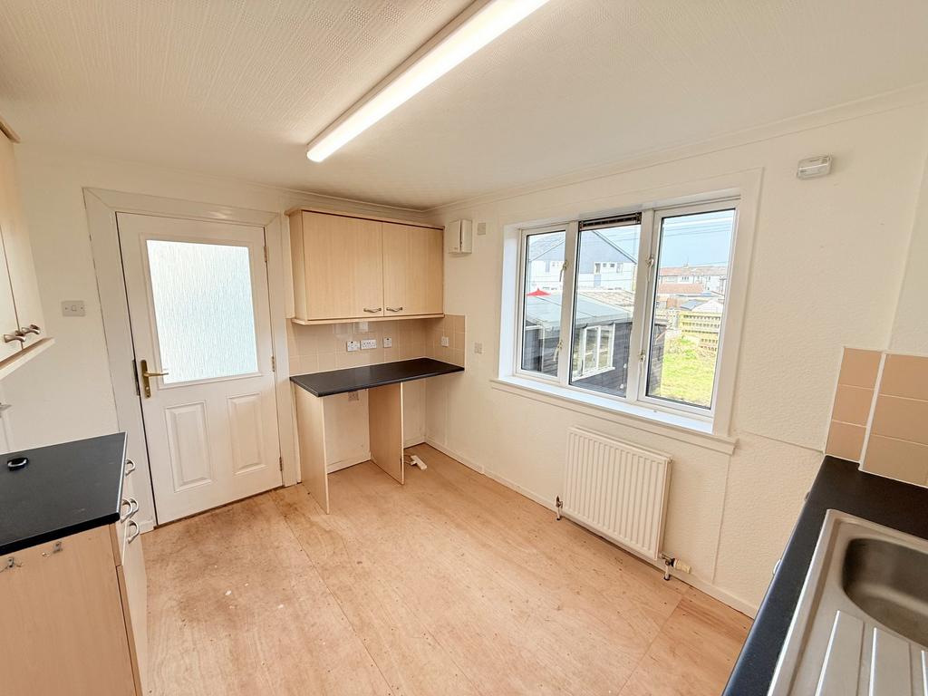 114 Lochside Road, Dumfries, DG2 0 LU - Braidwoods