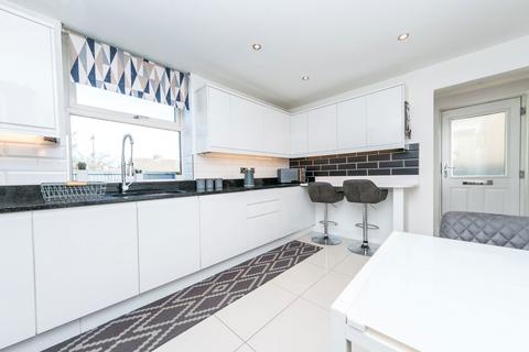 undefined, Upper Lane, Emley, Huddersfield, HD8