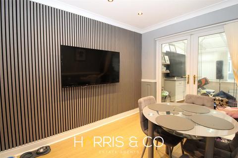 4 bedroom detached house for sale, Mariners Close, Fleetwood, Lancashire, FY7