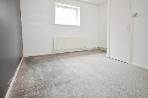 undefined, Luton Road Chatham ME4