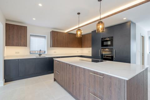 5 bedroom detached house for sale, Wildwood Avenue, Bricket Wood, St. Albans