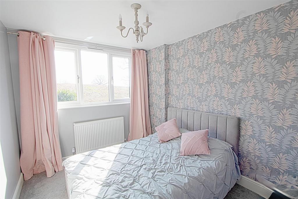 Bedroom 2c w.jpg