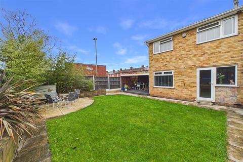 undefined, Woods Lane, Burton-On-Trent DE15