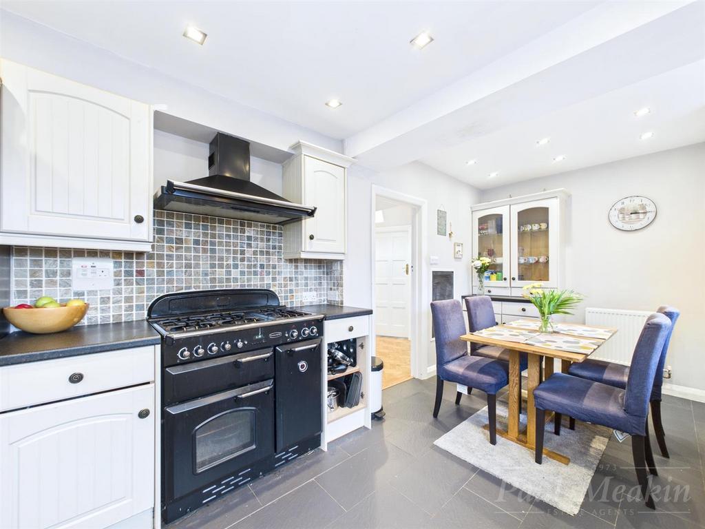 Kitchen/Breakfast Room