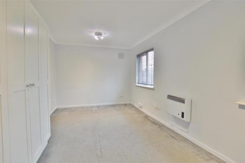 undefined, Braemar Gardens, Cippenham, Slough, Berkshire