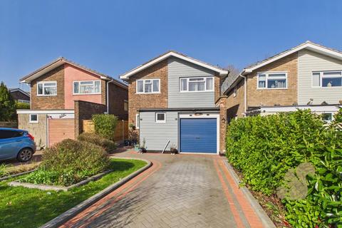 4 bedroom detached house for sale, Melbourne Chase, Colchester