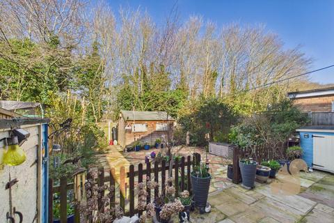 4 bedroom detached house for sale, Melbourne Chase, Colchester