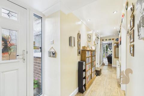 4 bedroom detached house for sale, Melbourne Chase, Colchester