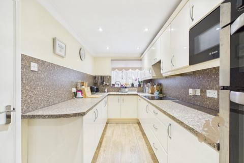 4 bedroom detached house for sale, Melbourne Chase, Colchester