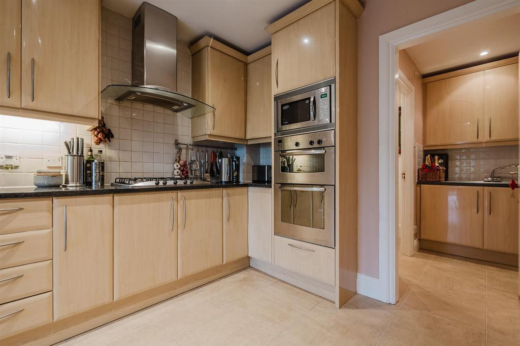 Breakfast Kitchen