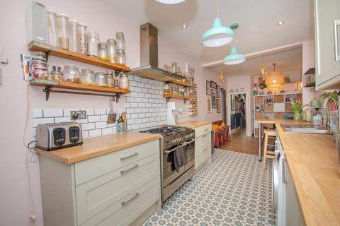 3 bedroom terraced house for sale, Fox Road, Easton, Bristol BS5 0YA