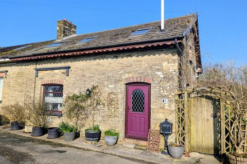 3 bedroom semi-detached house for sale, Llanboidy, Whitland, Carmarthenshire.